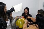 Alunos realizam dinâmica para analisar riscos